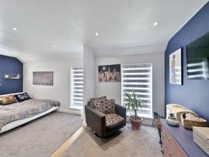 Photo 18- click for photo gallery